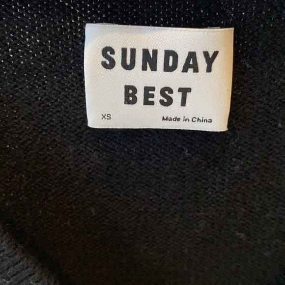 Aritzia - Sunday Best sweater vest size XS - Picture 2 of 3